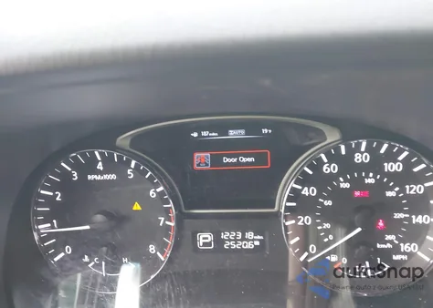 2013 Nissan Pathfinder Sl from USA, damaged, VIN 5N1AR2MM5DC615100